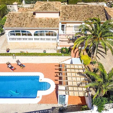 Villa Nicole - Plusholidays