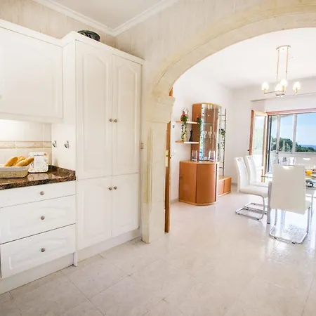 Nicole - Plusholidays Villa *