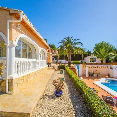 Nicole - Plusholidays Villa *
